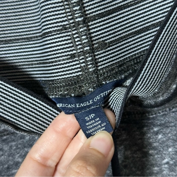 American Eagle Women Gray SweatPants Joggers size Small. - Picture 5 of 8